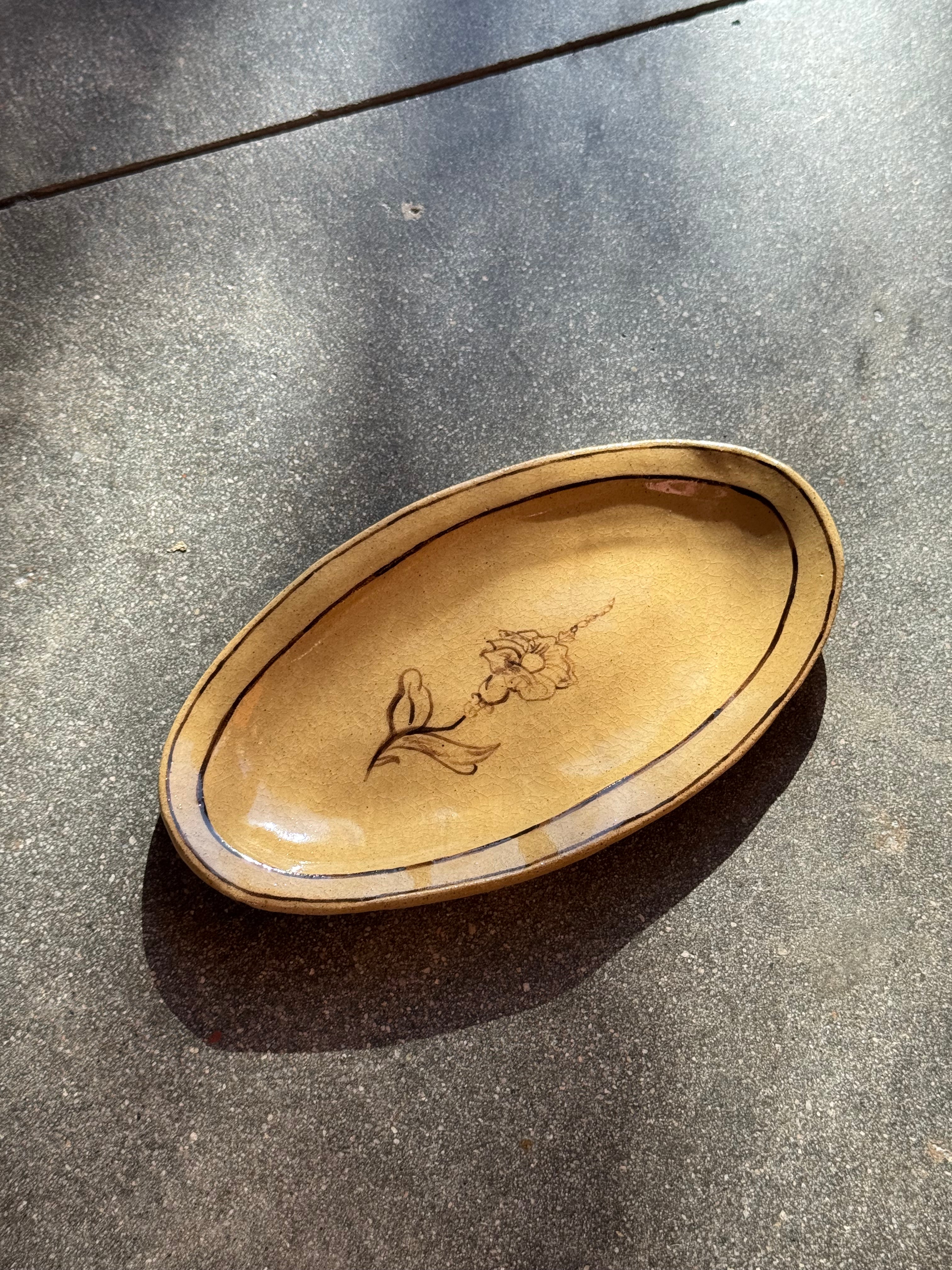 Brown Flower Bistro Oval