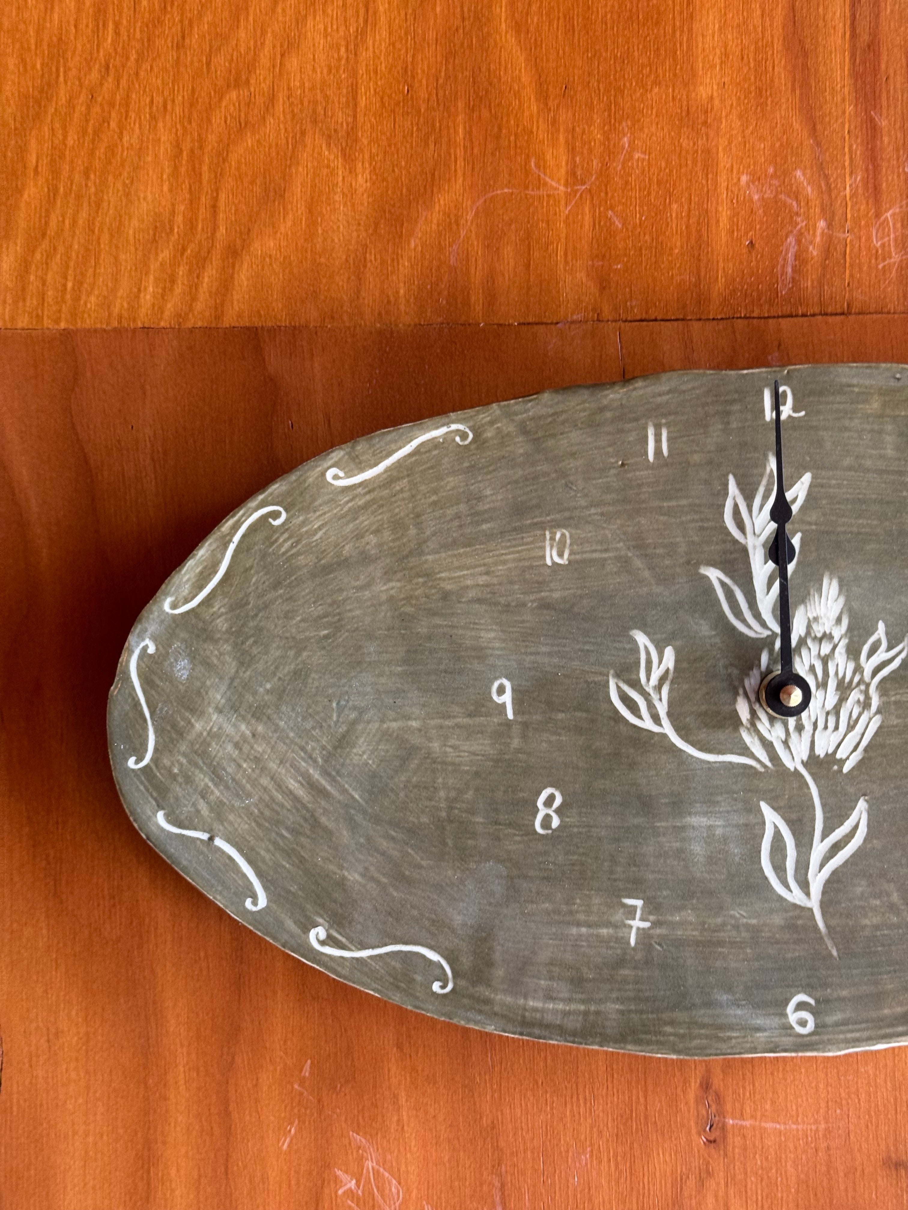 a simple flower - Oval Clock
