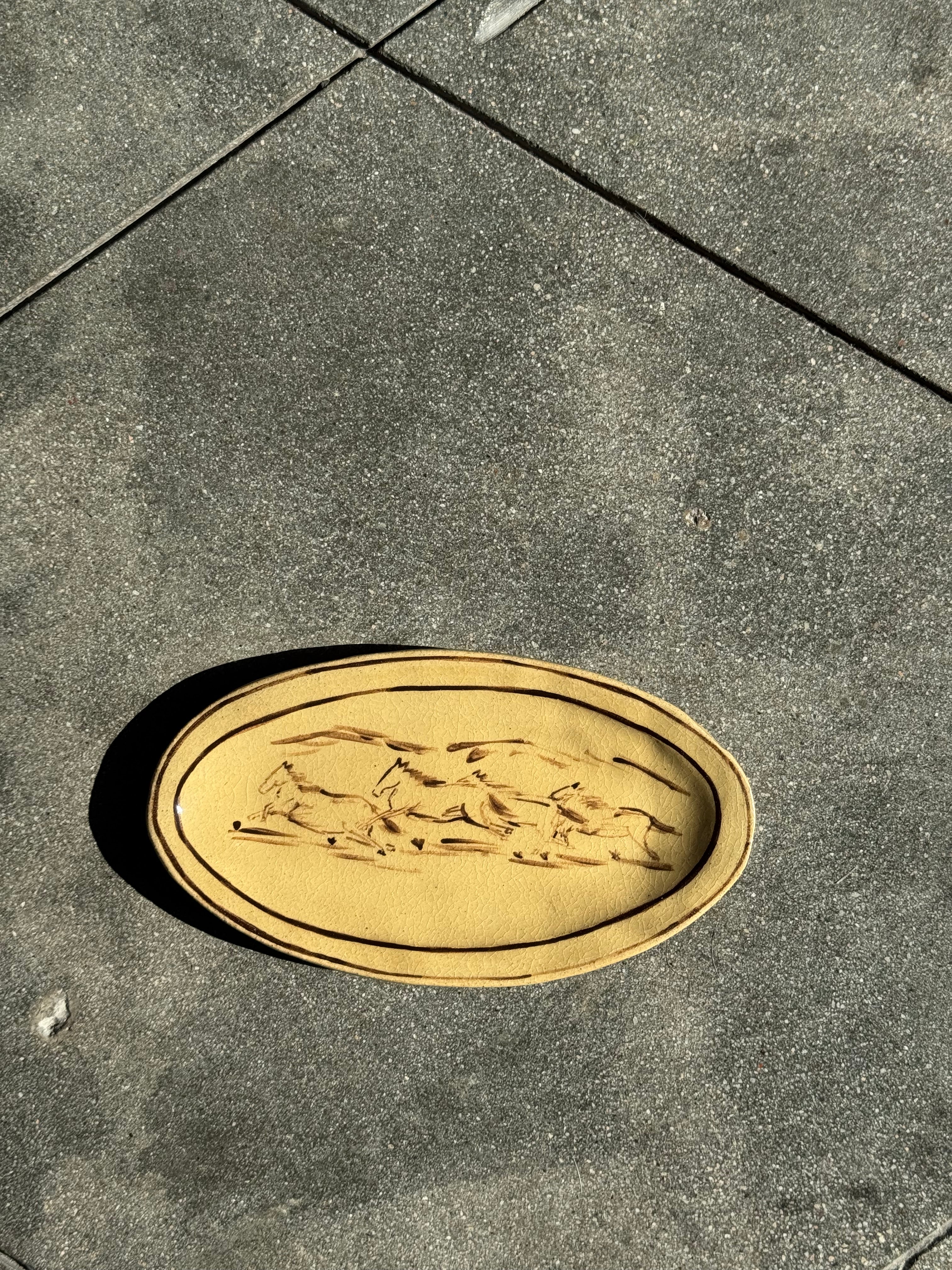 Brown Running Horses Oval Bistro