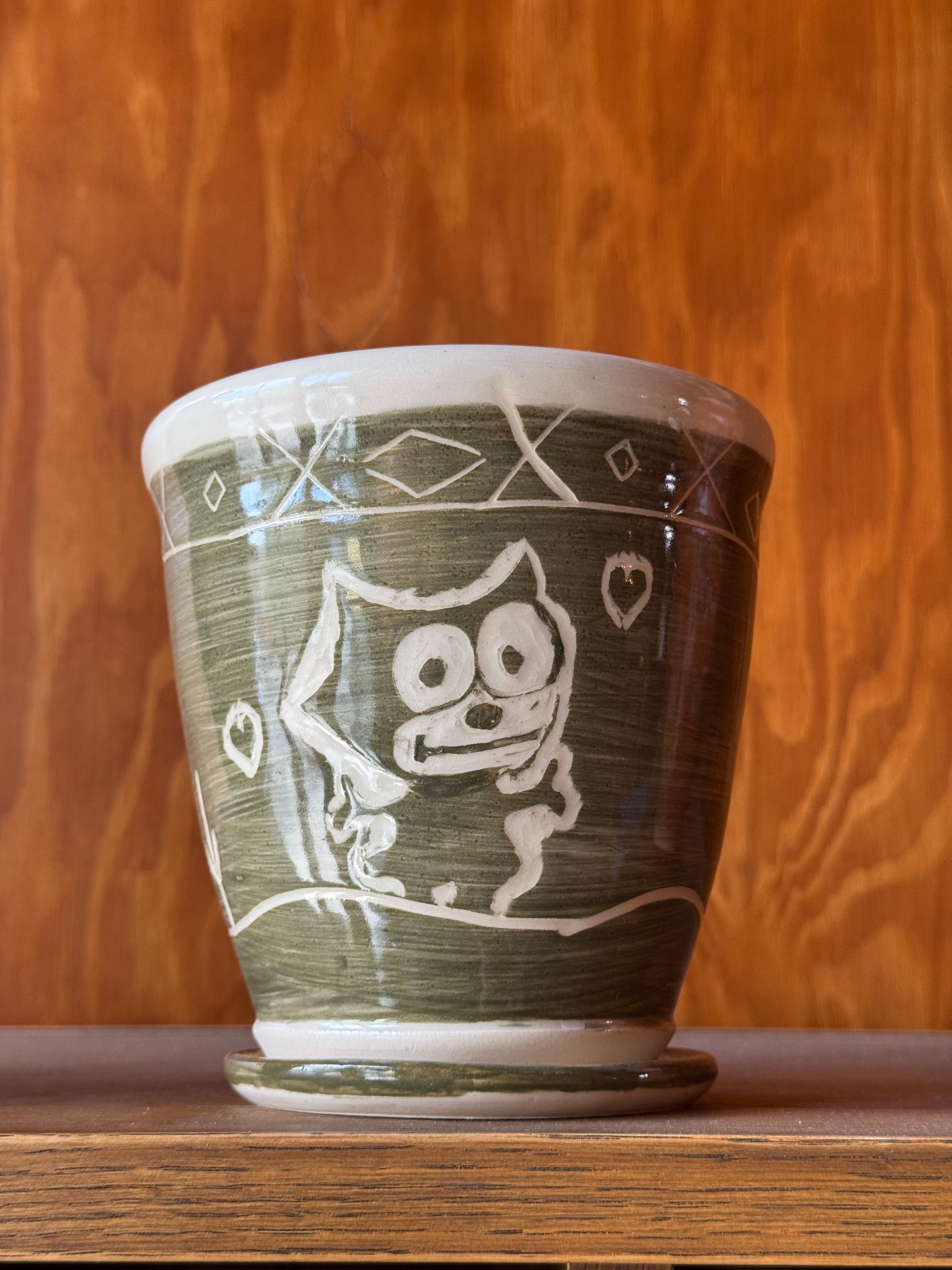 Felix Sgraffito Planter