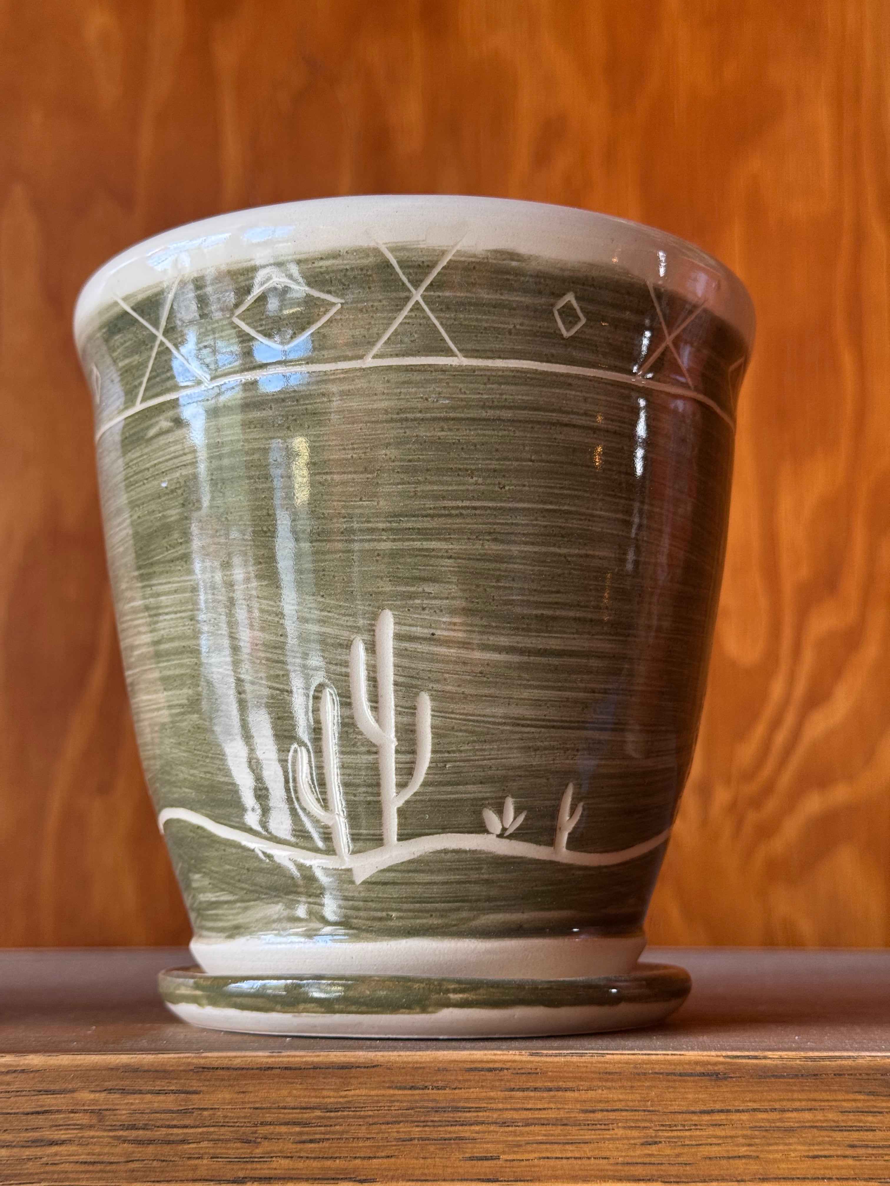 Felix Sgraffito Planter