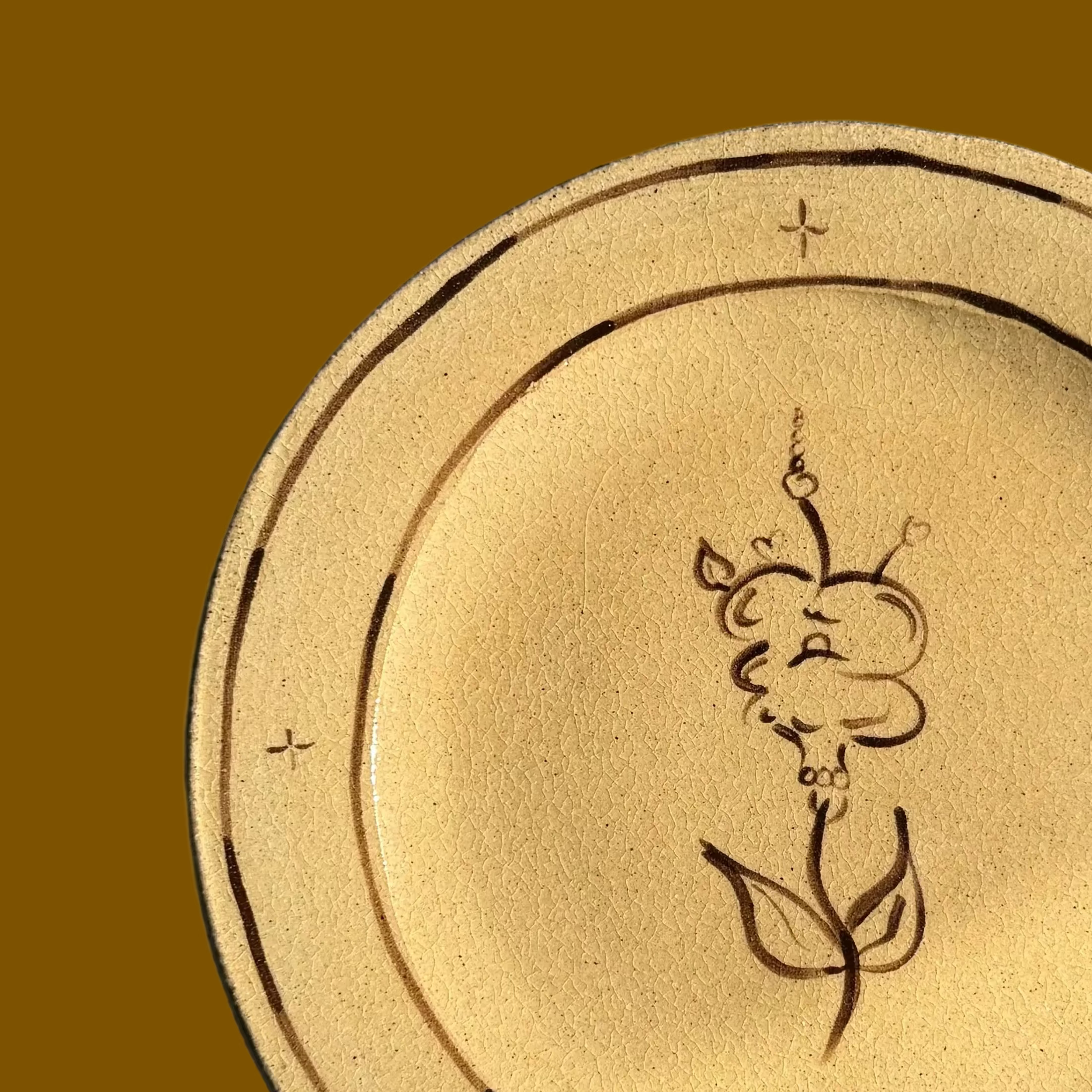 Brown Flower - Medium Dinner Plate