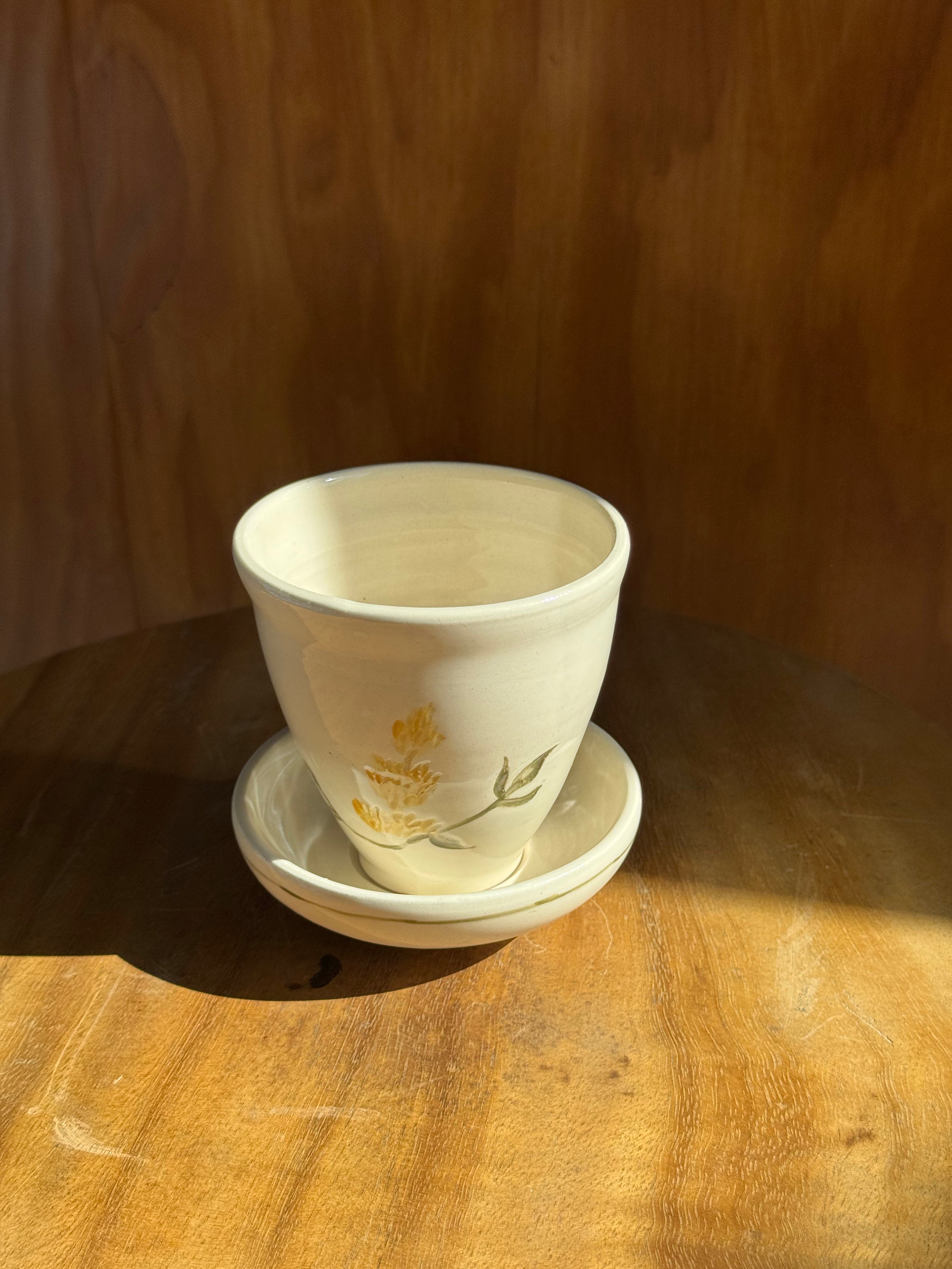 Porcelain Flower Cortado Cup, with Saucer