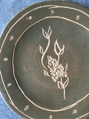 Green Flower - Medium Dinner Plate