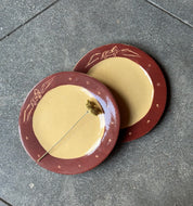 Garnet Runner - Medium Dinner Plate