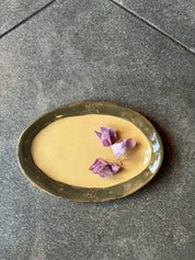 A Small Flower- Oval Coupe